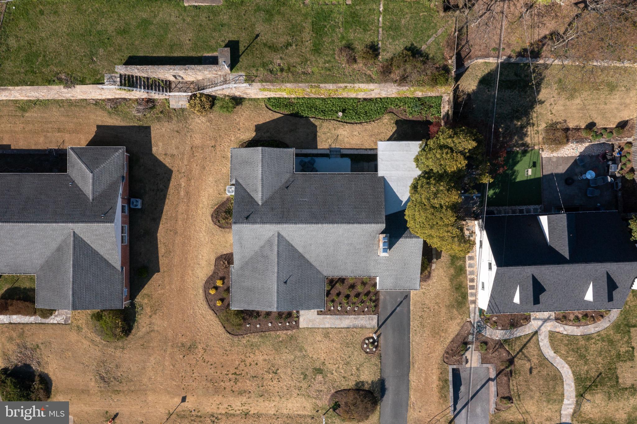 412 Aigburth Road Baltimore, MD 21286 - Photo 28 of 32 Aerial view of serene neighborhood homes.
