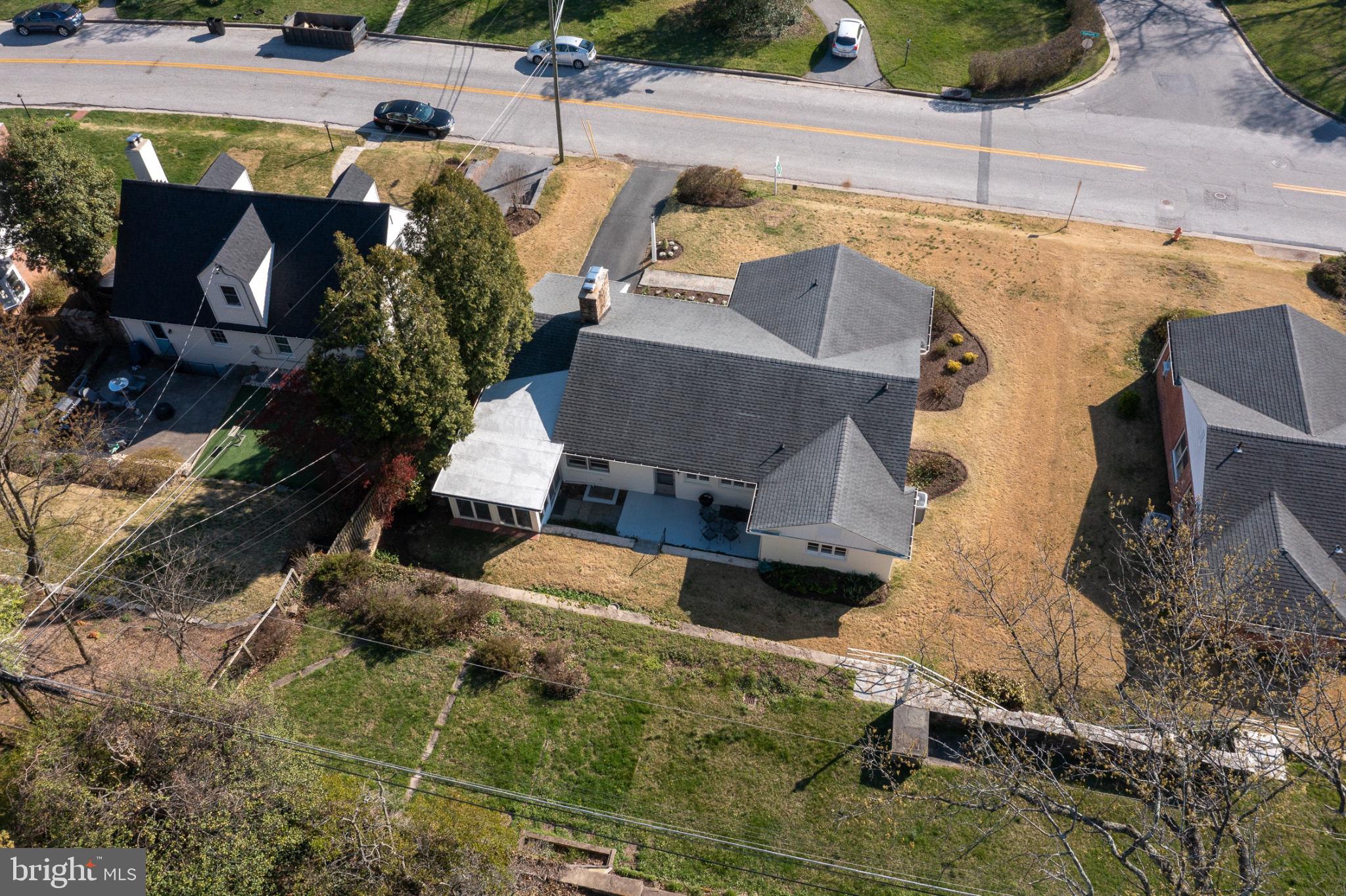 412 Aigburth Road Baltimore, MD 21286 - Photo 30 of 32 Charming home with spacious yard.