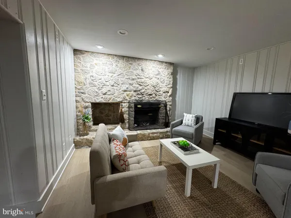 $625,000 | 412 Aigburth Road, Baltimore, MD 21286