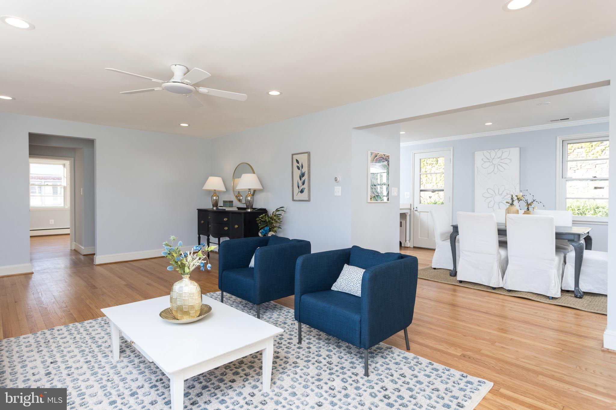412 Aigburth Road Baltimore, MD 21286 - Photo 9 of 32 Bright and inviting open living space.
