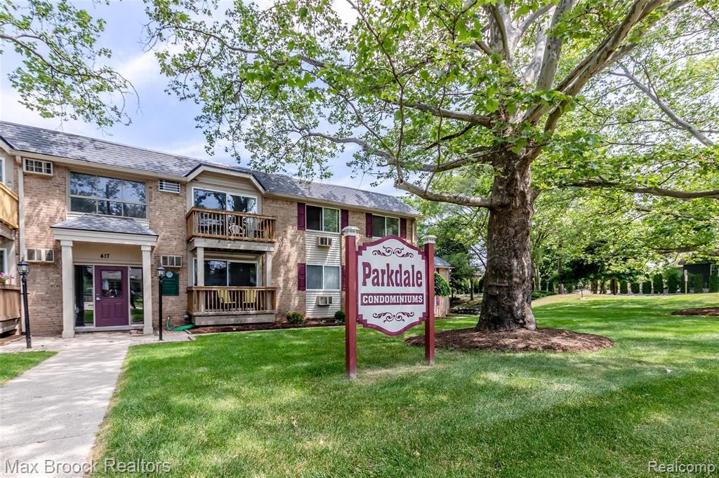 417 Parkdale Avenue, Unit 8 Rochester, MI 48307 - Photo 1 of 19