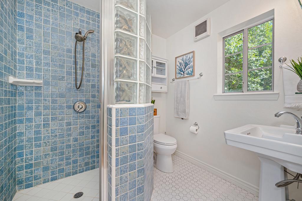 4110 Secret Ravine Way Rocklin, CA 95677 - Photo 50 of 96