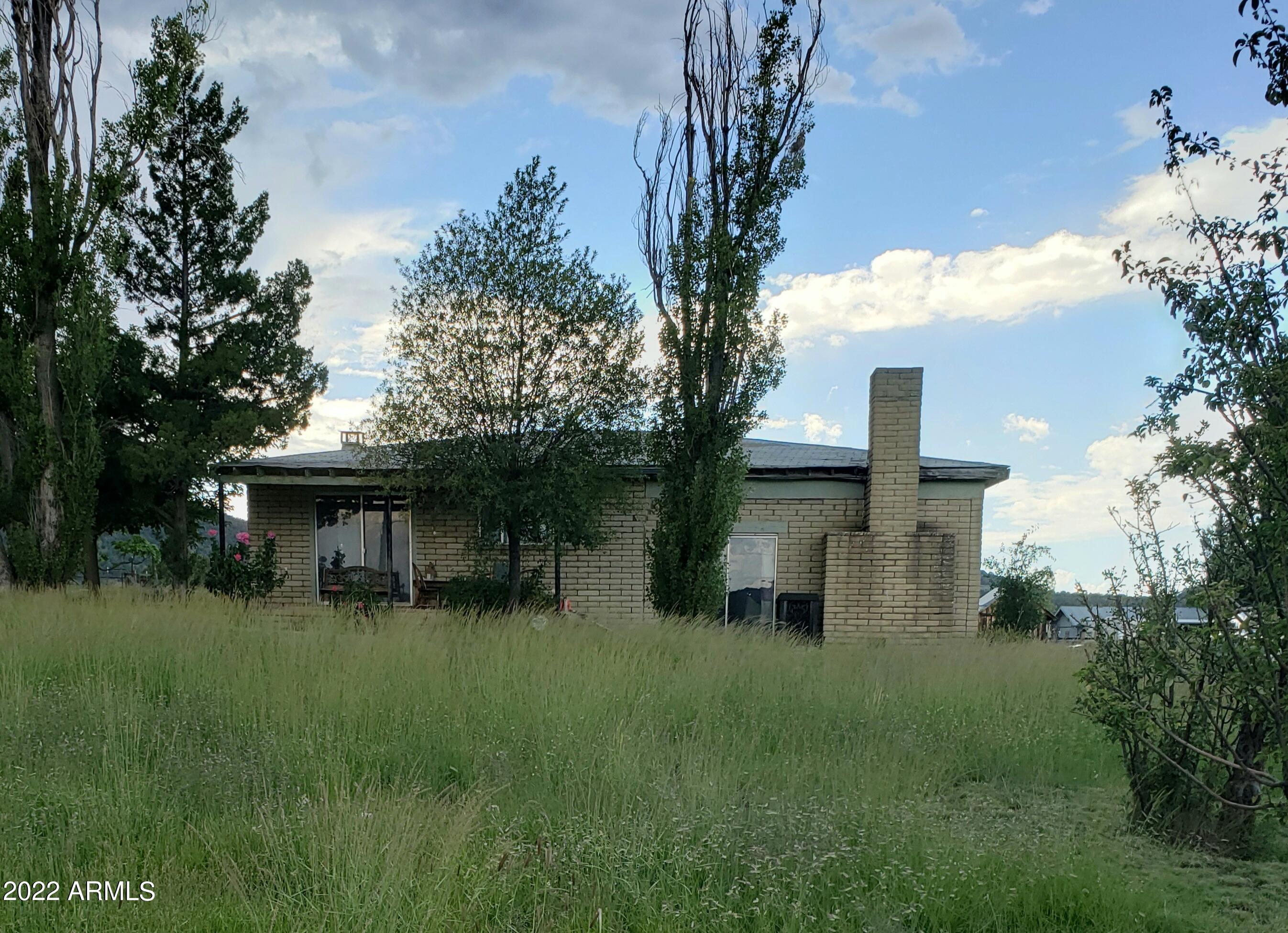 306 Rolling Hills Road Young, AZ 85554 - Photo 2 of 42 Front East Side of Hs