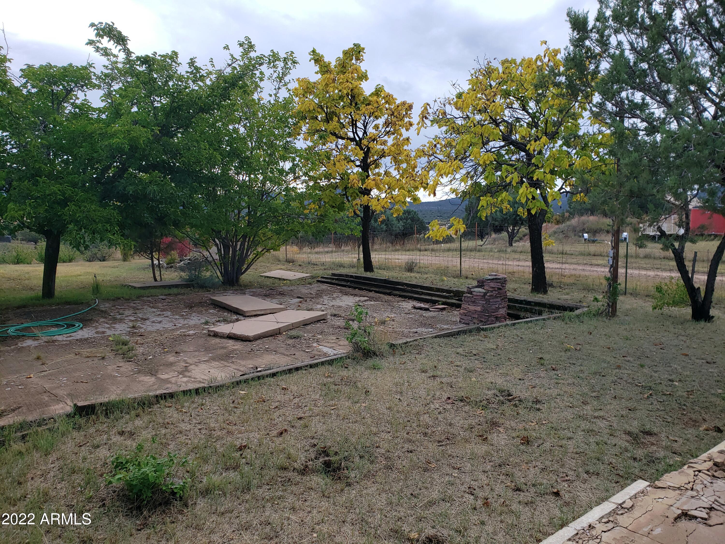 306 Rolling Hills Road Young, AZ 85554 - Photo 33 of 42 Patio & Yard S of House