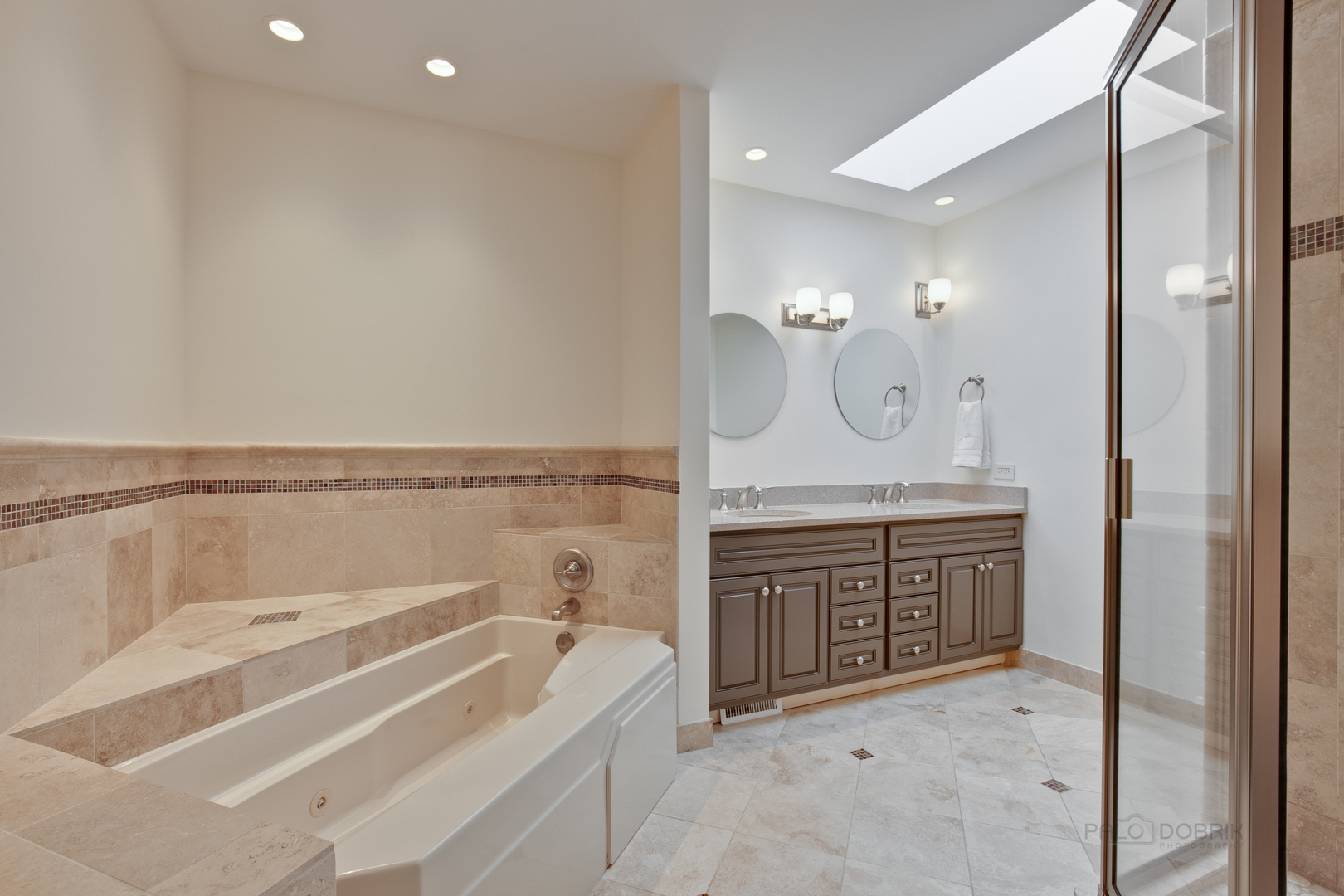 970 Shoreline Road Lake Barrington, IL 60010 - Photo 20 of 38