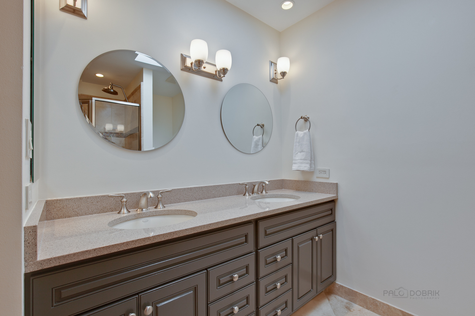 970 Shoreline Road Lake Barrington, IL 60010 - Photo 23 of 38