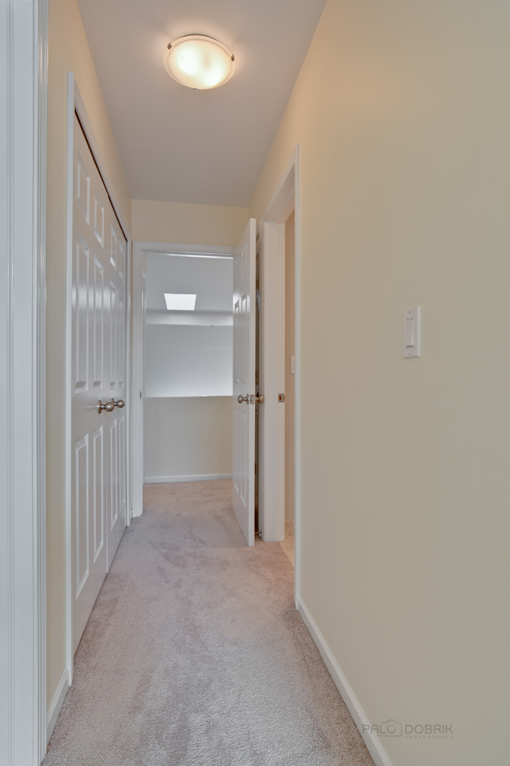 970 Shoreline Road Lake Barrington, IL 60010 - Photo 28 of 38