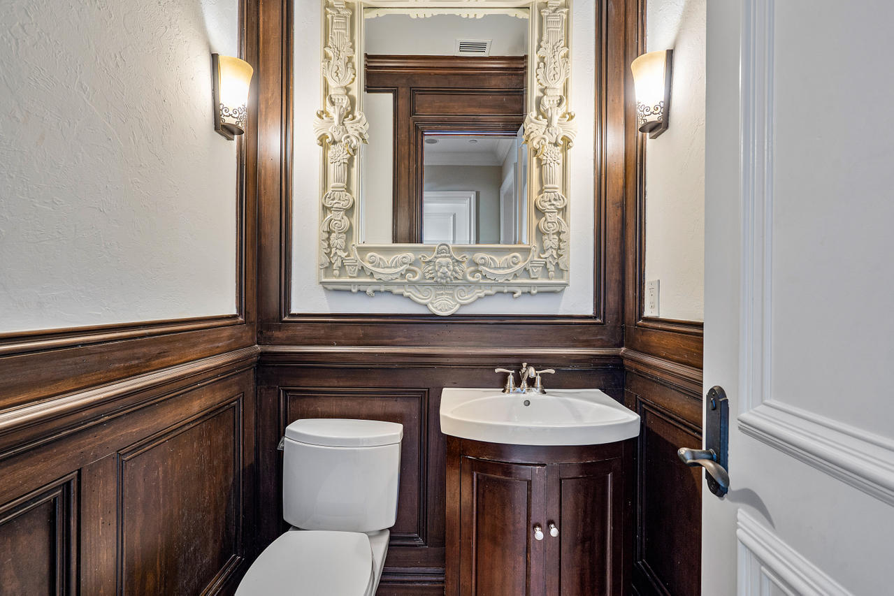 285 Northwest 6th Street Boca Raton, FL 33432 - Photo 19 of 29 016-285Northwest6thStreet-BocaRaton-FL-3