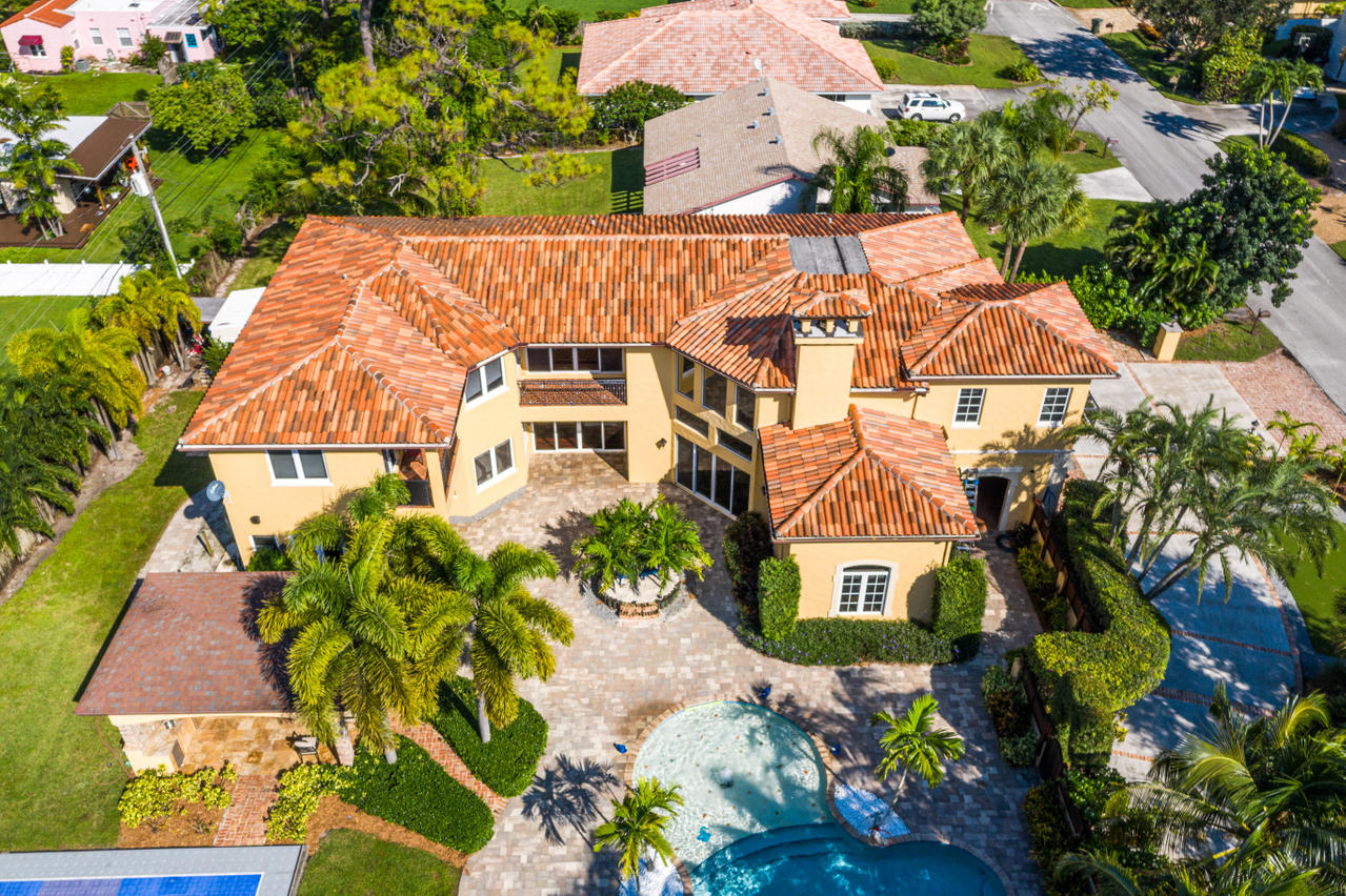 285 Northwest 6th Street Boca Raton, FL 33432 - Photo 2 of 29 043-285Northwest6thStreet-BocaRaton-FL-3