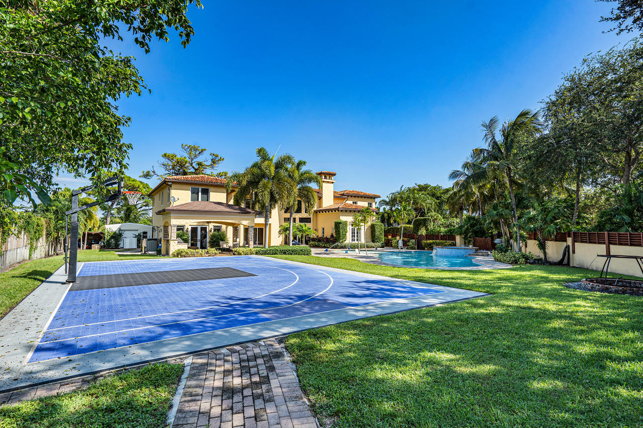285 Northwest 6th Street Boca Raton, FL 33432 - Photo 7 of 29 032-285Northwest6thStreet-BocaRaton-FL-3