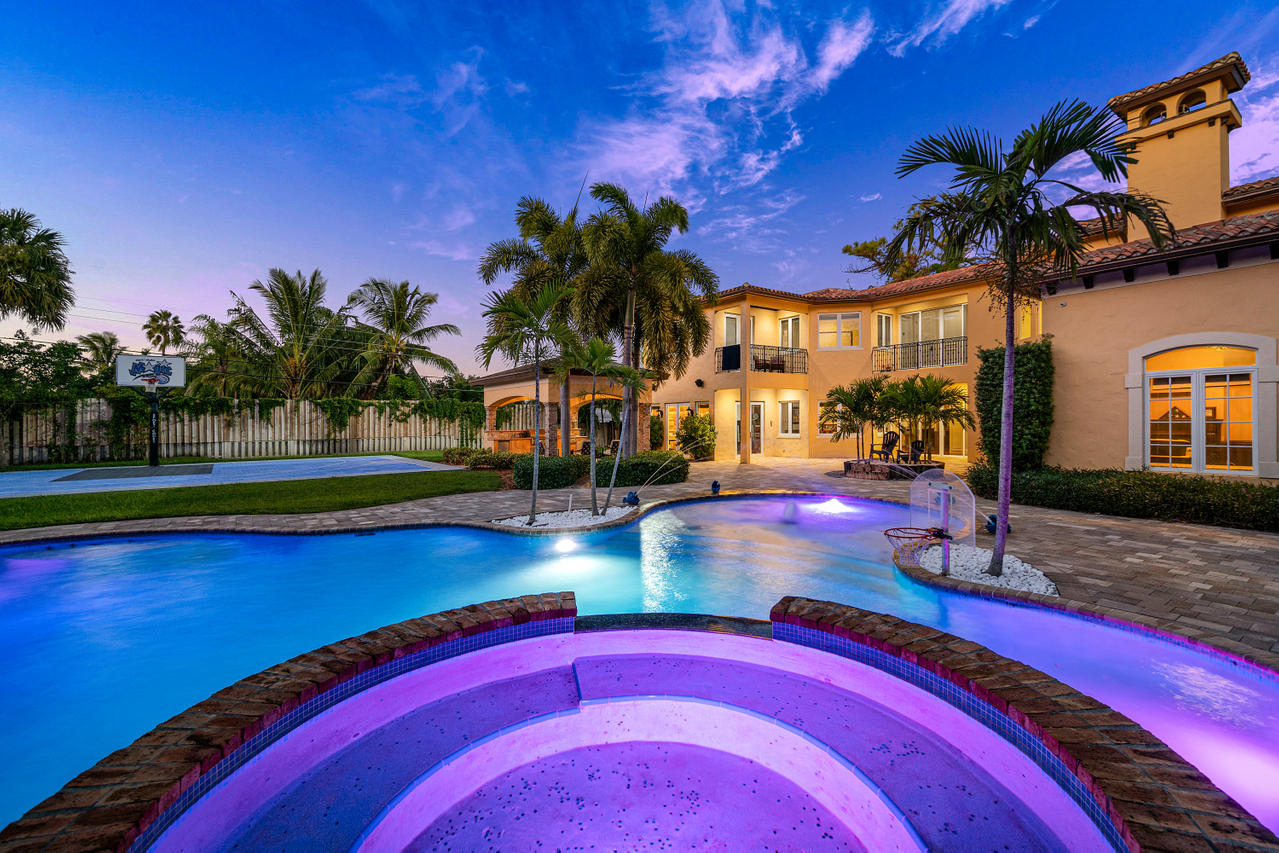 285 Northwest 6th Street Boca Raton, FL 33432 - Photo 9 of 29 050-285Northwest6thStreet-BocaRaton-FL-3