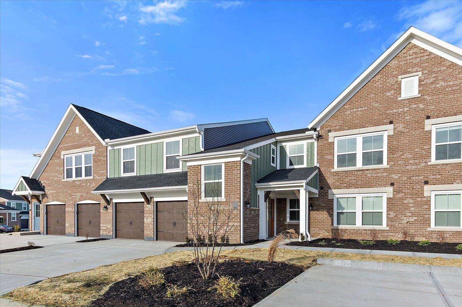2422 Bella Ridge, Unit 406302 Covington, KY 41017 - Photo 1 of 33 Gallery Image 1