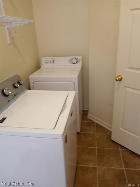 43288 Pendleton Circle Sterling Heights, MI 48313 - Photo 16 of 35