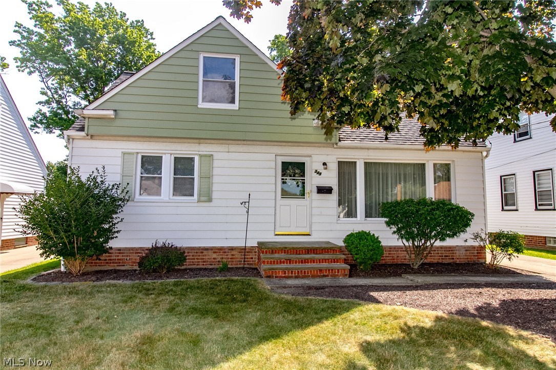 349 Clarmont Road Eastlake, OH 44095 - Photo 1 of 32