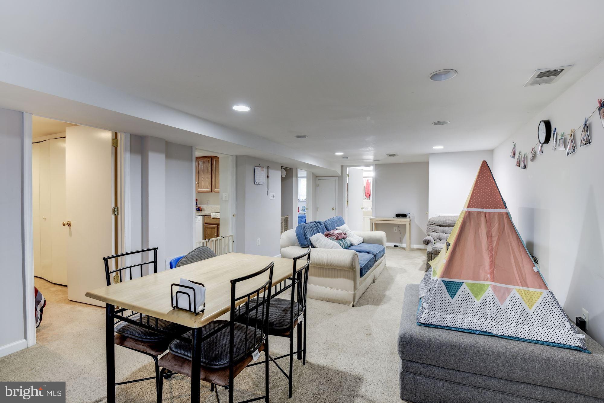 4701 Oxbow Road Rockville, MD 20852 - Photo 21 of 33 Gallery Image 21
