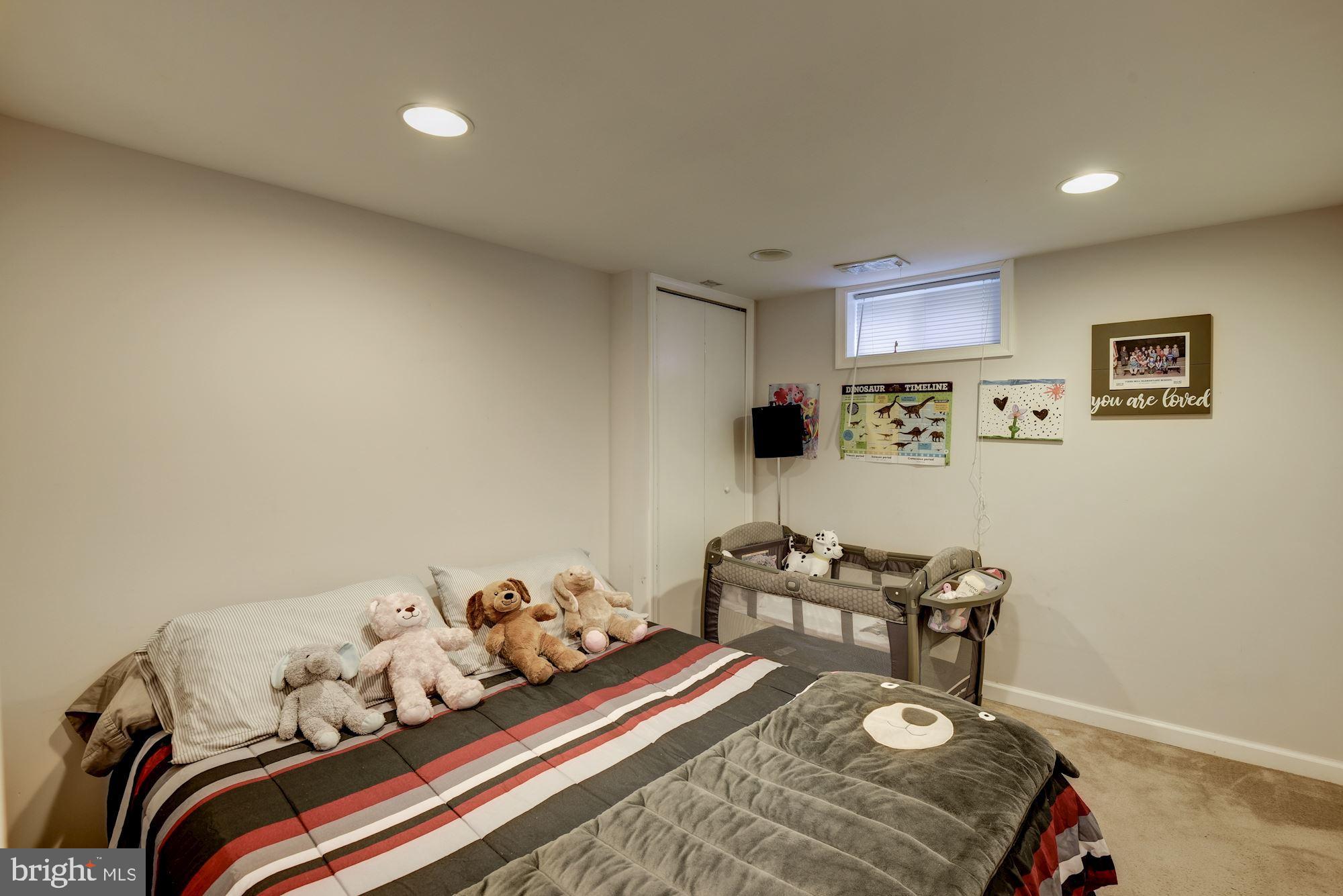 4701 Oxbow Road Rockville, MD 20852 - Photo 26 of 33 Gallery Image 26