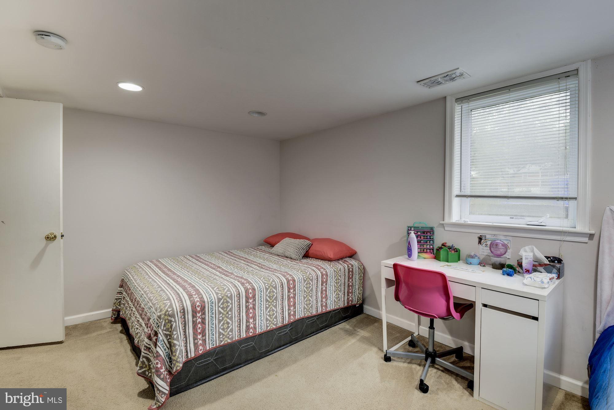 4701 Oxbow Road Rockville, MD 20852 - Photo 28 of 33 Gallery Image 28