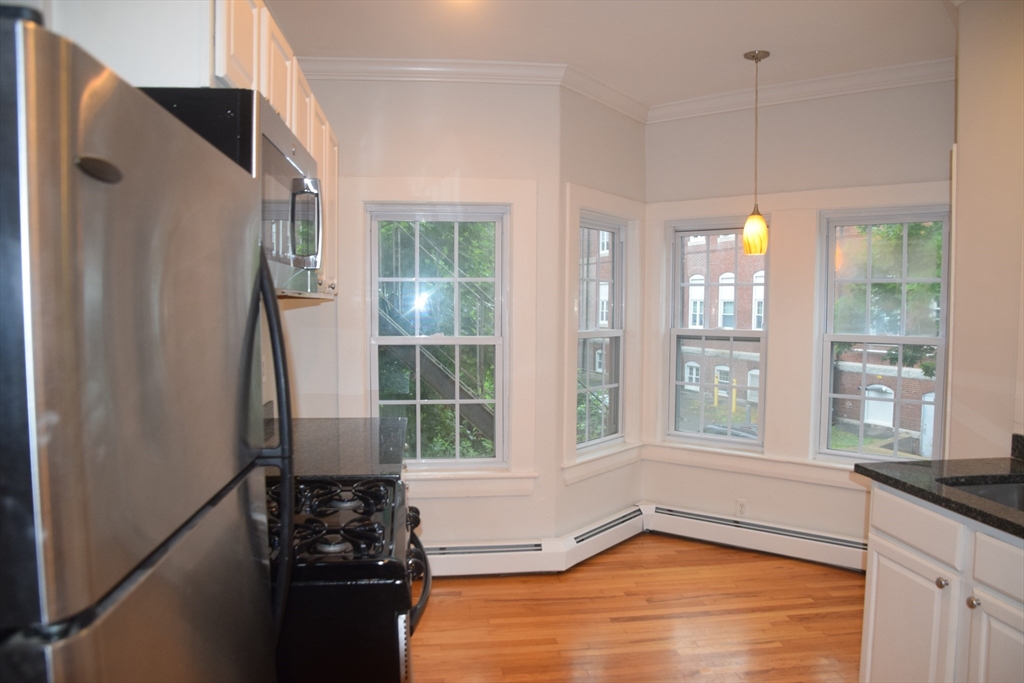 31 Prospect Street, Unit 3 Marblehead, MA 01945 - Photo 23 of 23