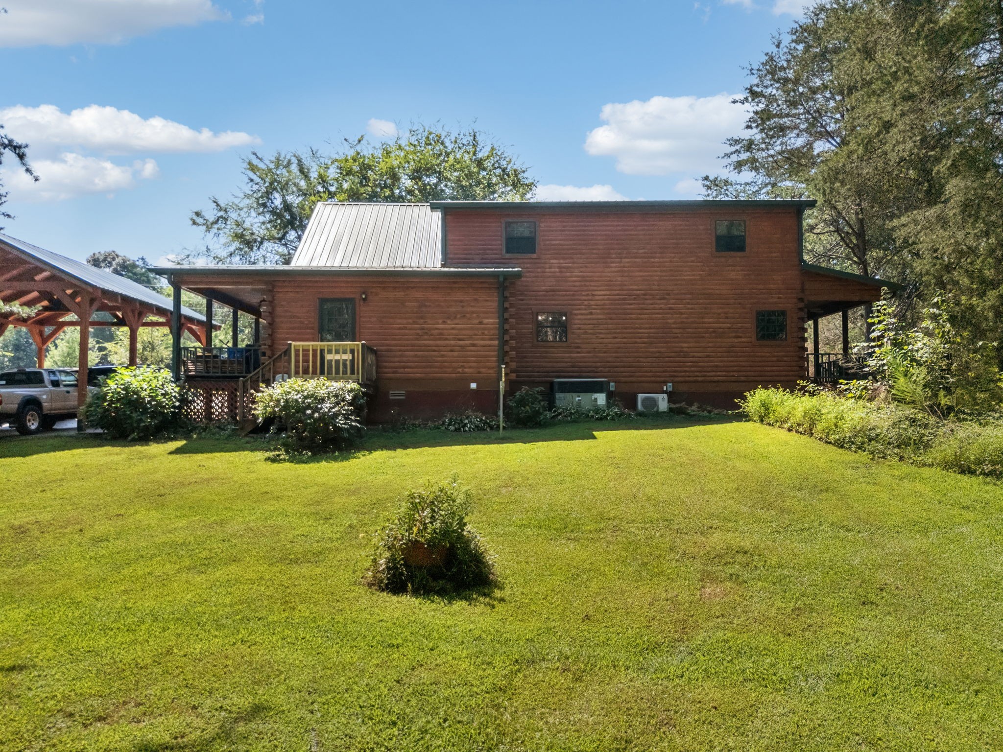 602 Gaither Hinson Road Waynesboro, TN 38485 - Photo 47 of 69 a front view of a house with a yard