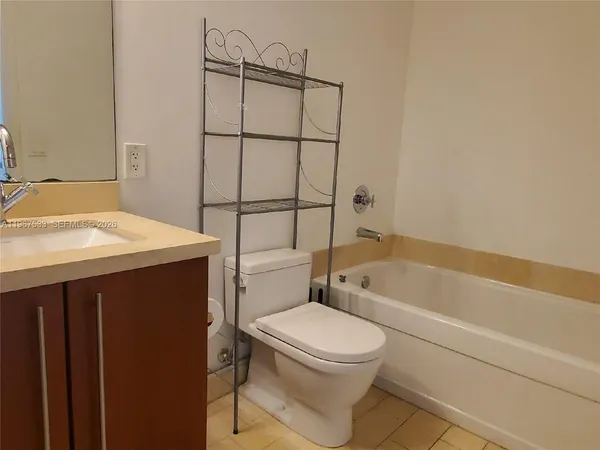 $2,650 | 1111 Southwest 1st Avenue, Unit 1221N, Miami, FL 33130