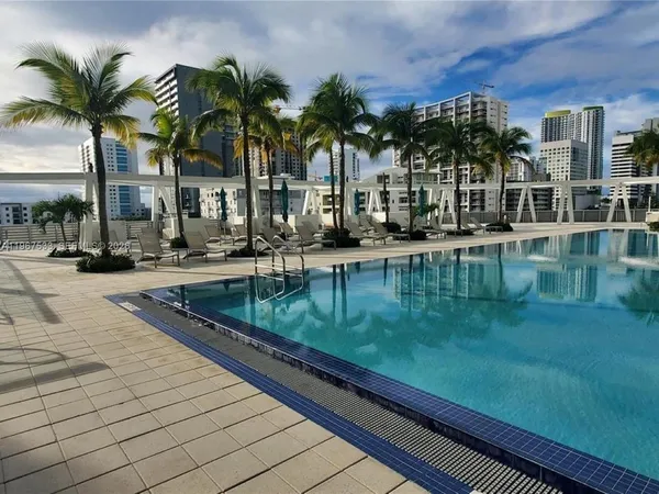 $2,650 | 1111 Southwest 1st Avenue, Unit 1221N, Miami, FL 33130