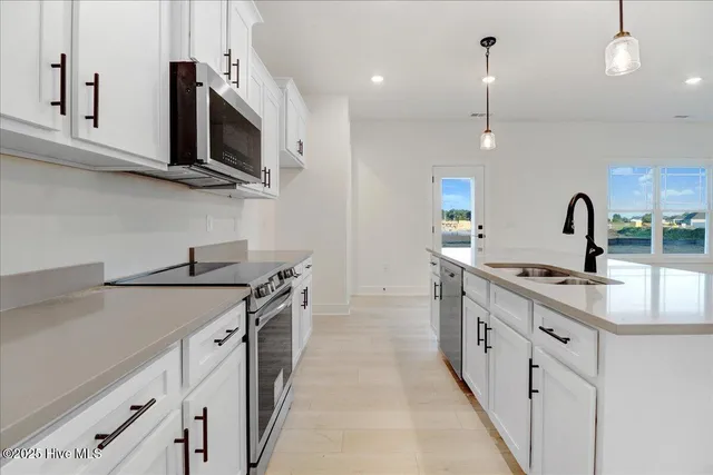 $367,750 | 102 Brighton Street, La Grange, NC 28551