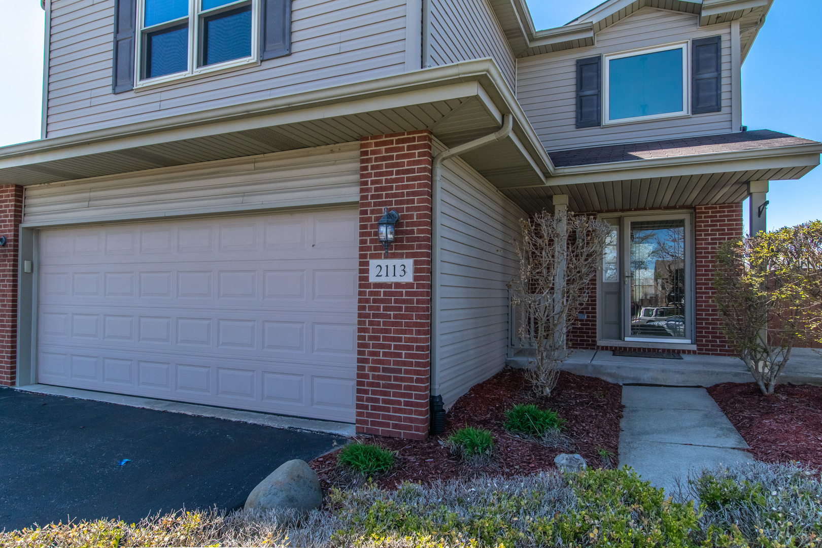 2113 Olde Mill Road Plainfield, IL 60586 - Photo 3 of 45