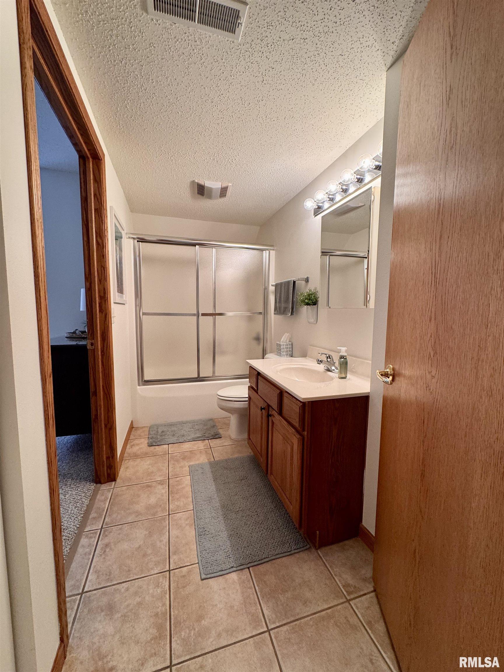 1123 Hawthorn Ridge Macomb, IL 61455 - Photo 28 of 34