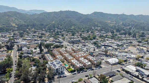 $579,000 | 10260 Plainview Avenue, Unit 12, Tujunga, CA 91042