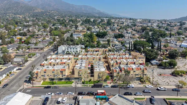$579,000 | 10260 Plainview Avenue, Unit 12, Tujunga, CA 91042