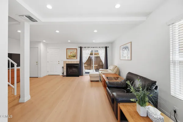 $579,000 | 10260 Plainview Avenue, Unit 12, Tujunga, CA 91042