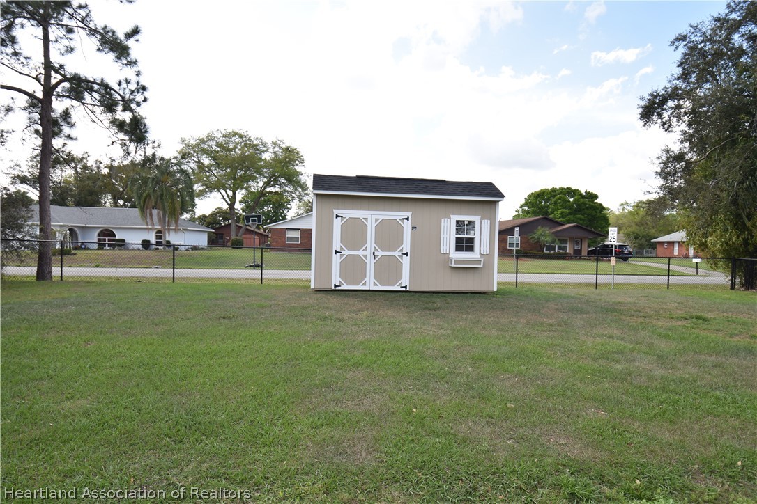 4127 Loquat Road Sebring, FL 33875 - Photo 17 of 19