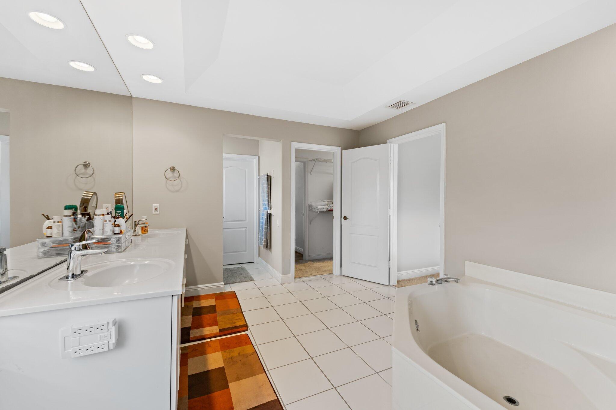 203 Anhinga Lane Jupiter, FL 33458 - Photo 31 of 63 033-203AnhingaLn-Jupiter-FL-SMALL