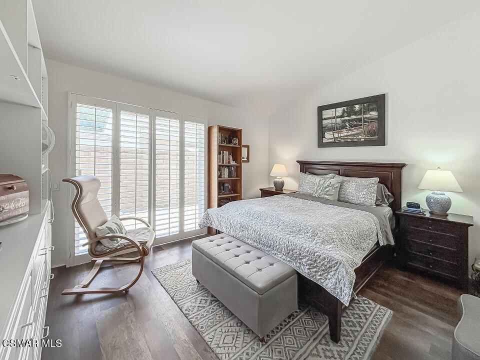 2037 Freesia Avenue Simi Valley, CA 93063 - Photo 16 of 30