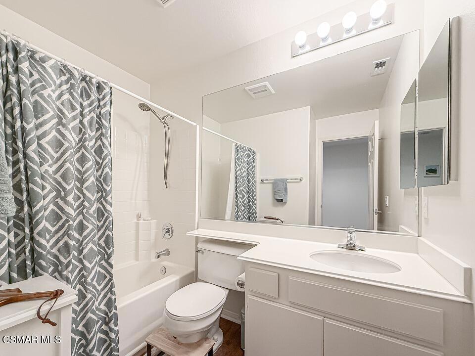 2037 Freesia Avenue Simi Valley, CA 93063 - Photo 19 of 30