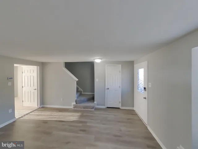 a view of empty room