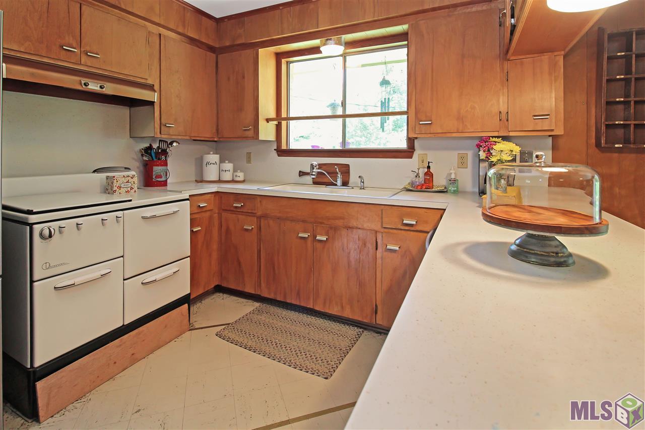 9367 Wesson Street Baton Rouge, LA 70809 - Photo 4 of 18 Gallery Image 4