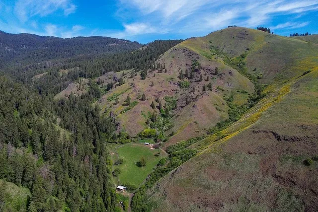 $1,200,000 | 559 Kessler Creek Road, Riggins, ID 83549