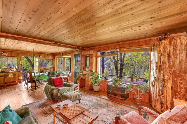 $1,200,000 | 559 Kessler Creek Road, Riggins, ID 83549