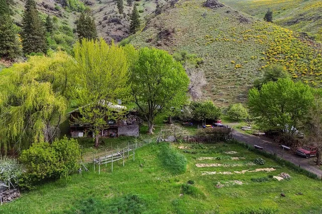 $1,200,000 | 559 Kessler Creek Road, Riggins, ID 83549