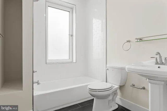 $2,995 | 933 West Lancaster Avenue, Unit 1, Bryn Mawr, PA 19010