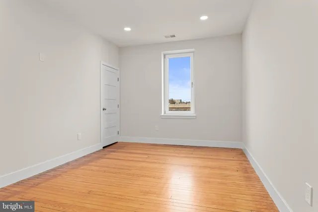 $2,995 | 933 West Lancaster Avenue, Unit 1, Bryn Mawr, PA 19010