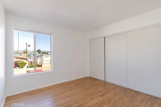 a view of a window in a room