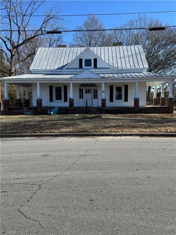 $119,900 | 501 Fontaine Street, Reidsville, NC 27320