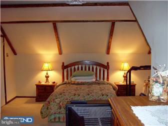 2035 Hilltop Road Bethlehem, PA 18015 - Photo 8 of 12 Bedroom - Main