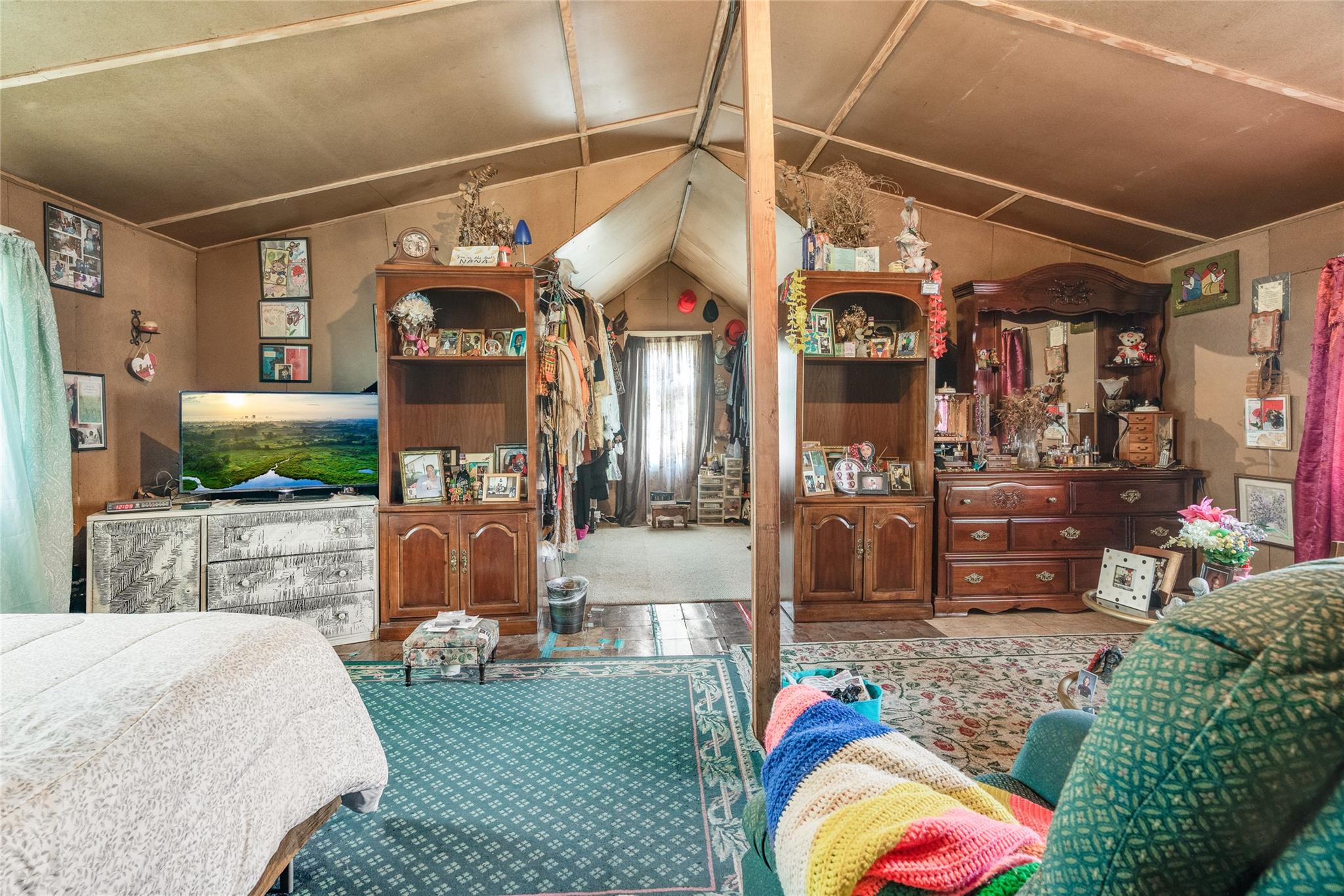 17 Lawrence Road Poughkeepsie, NY 12601 - Photo 13 of 17 Bedroom with vaulted ceiling