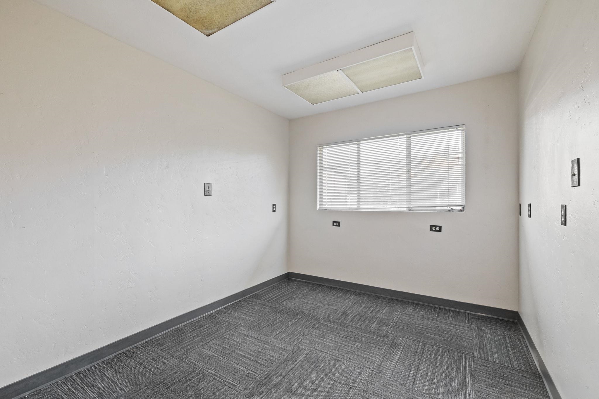 6 South Forrest Sonora, CA 95370 - Photo 13 of 17 Carpeted spare room with baseboards