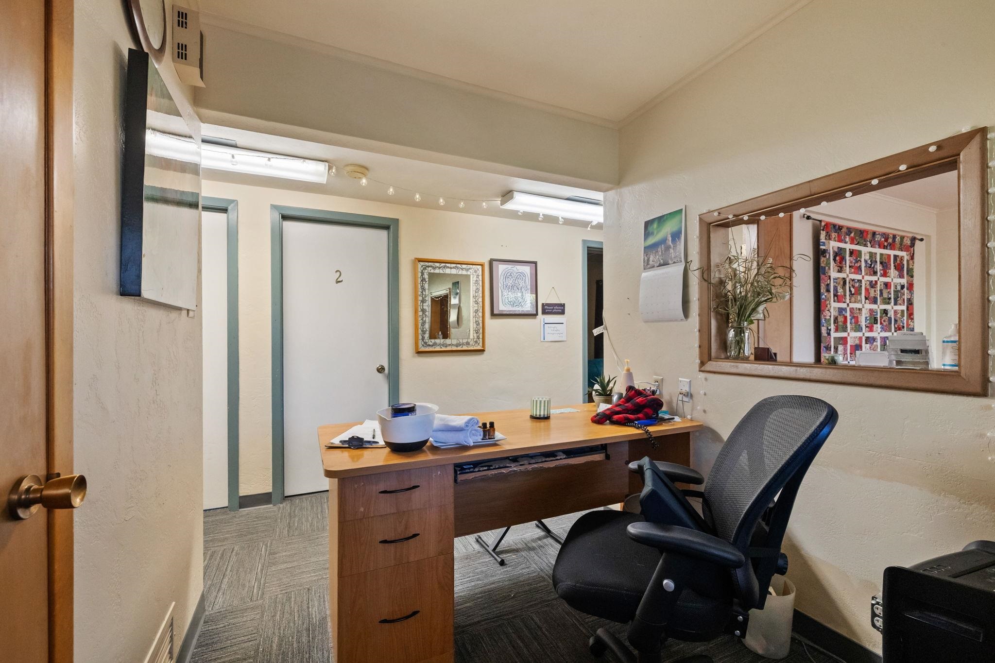 6 South Forrest Sonora, CA 95370 - Photo 8 of 17 Office area with carpet floors and a textured wall