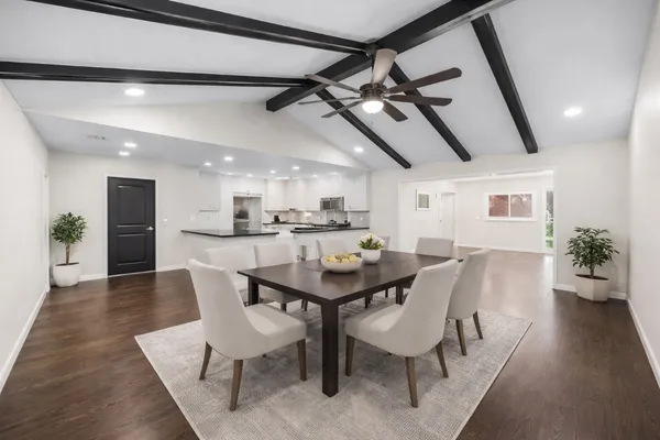$389,900 | 6934 Heron Drive, Houston, TX 77087