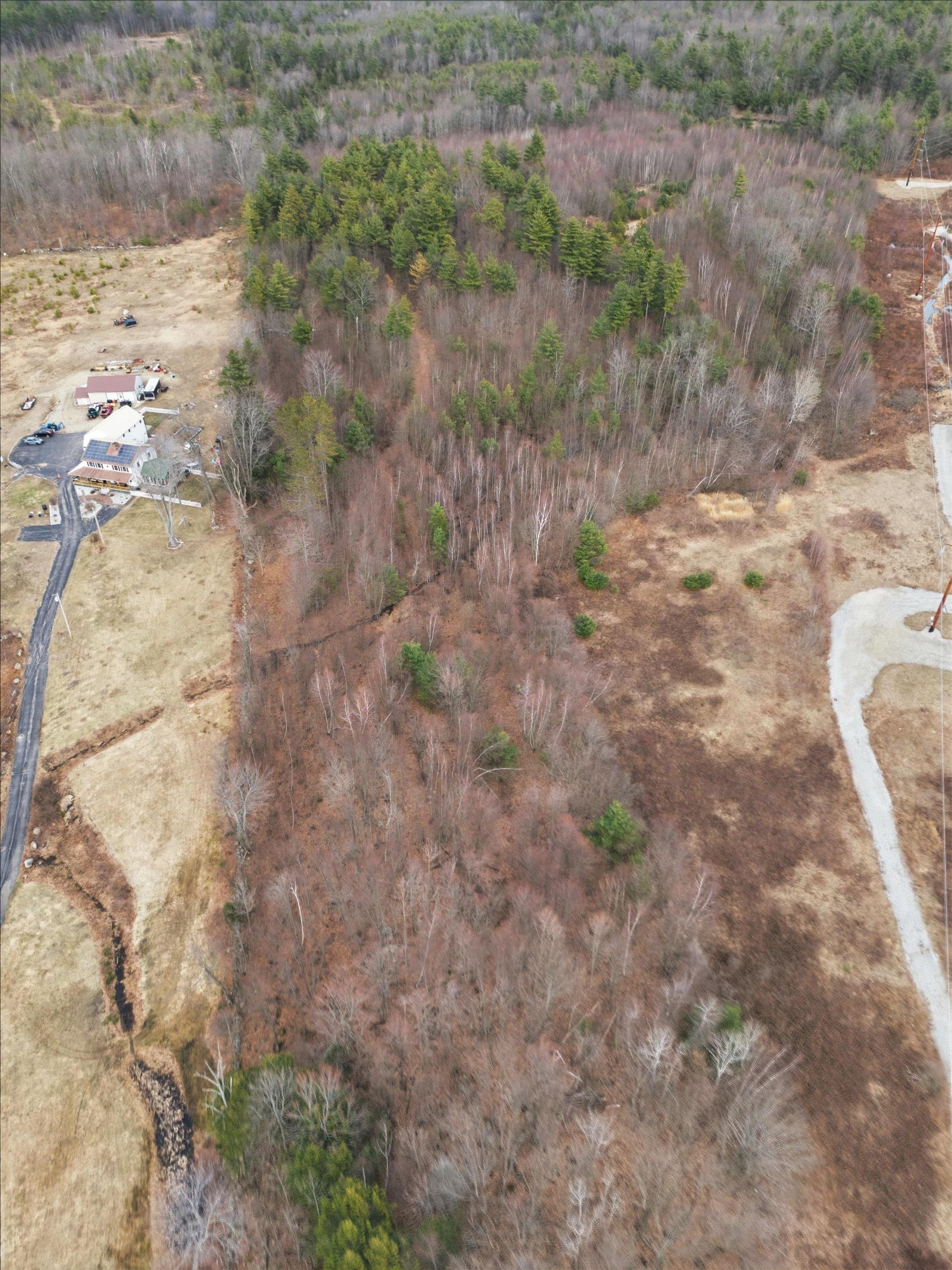 629-635 4th Range Road, Unit 635 Pembroke, NH 03275 - Photo 8 of 17